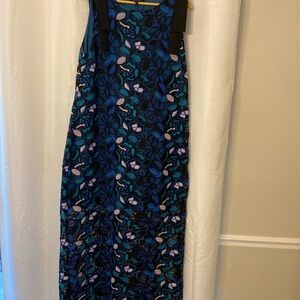 Chic Floral Maxi Dress in Blue and Black